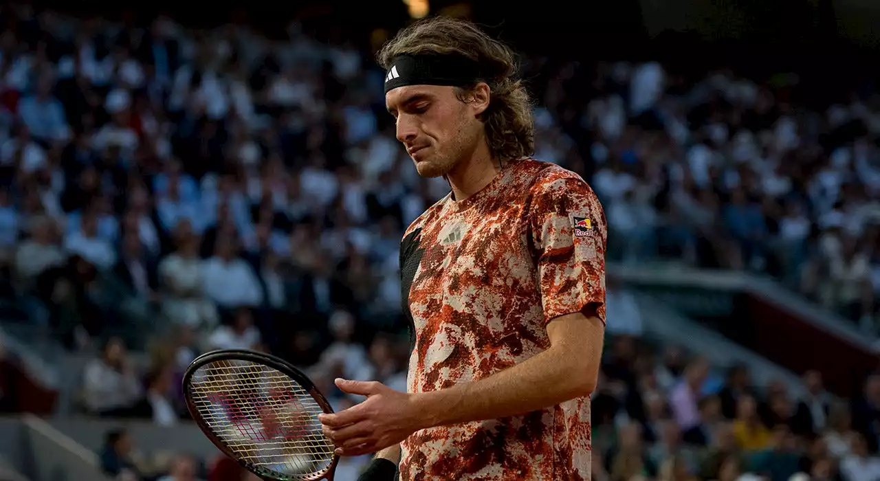 Tennis star Stefanos Tsitsipas blames 'melatonin pills' for lackluster French Open performance