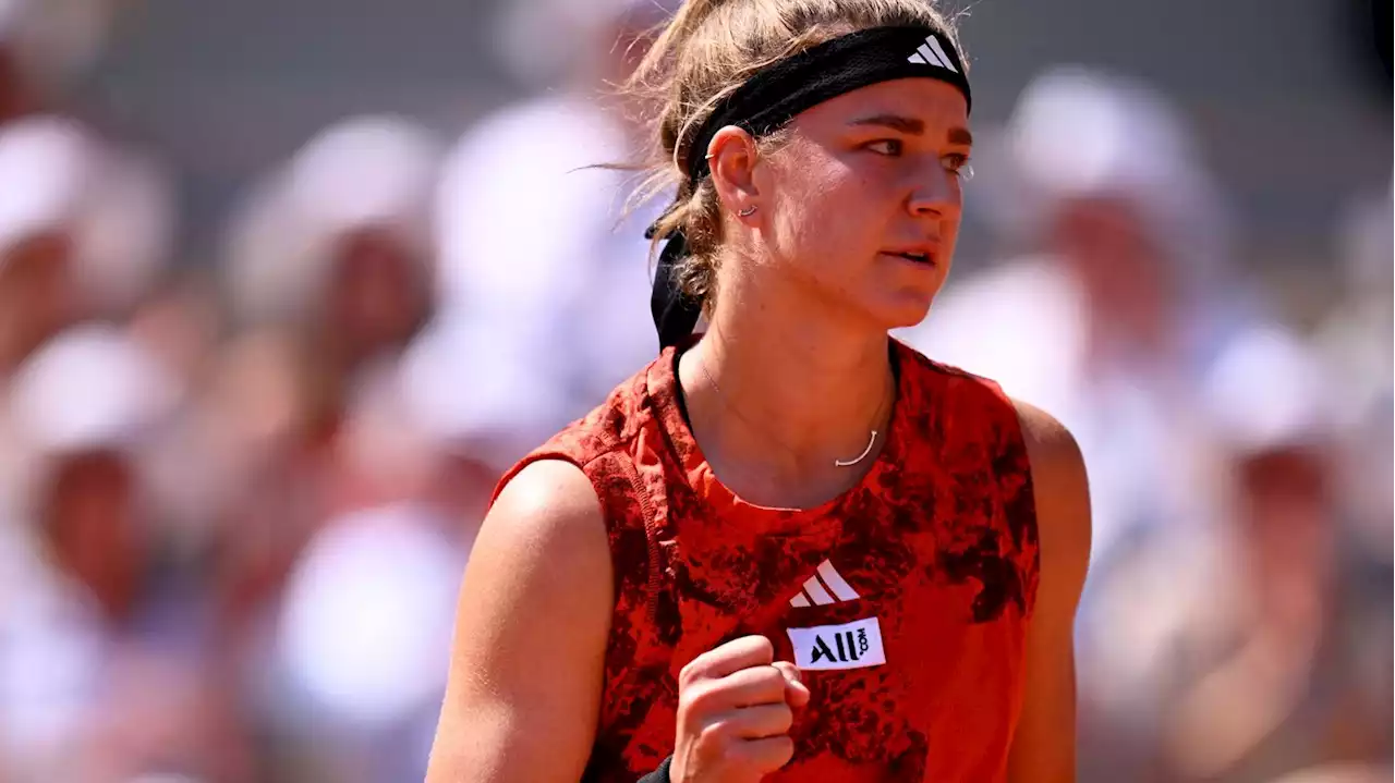 Roland-Garros 2023 : exploit de Karolina Muchova qui s'offre la numéro 2 mondiale Aryna Sabalenka pour se qualifier en finale