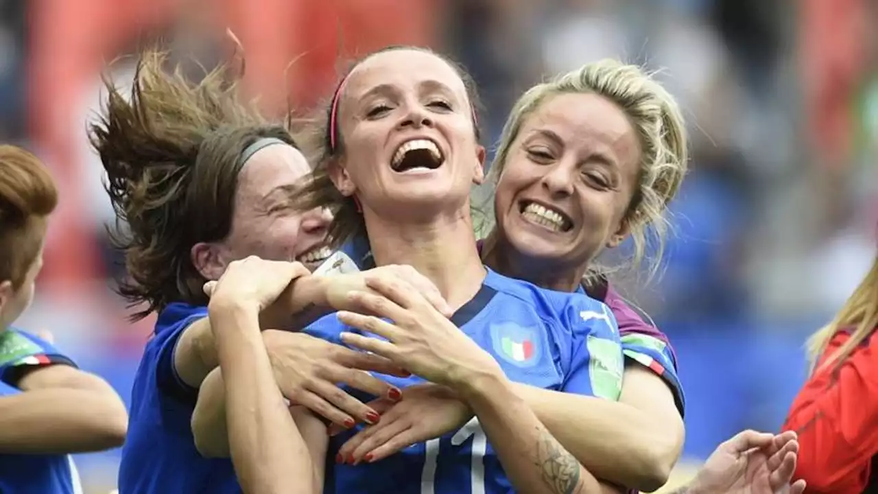 Mondiale donne, premi triplicati: a ogni calciatrice andranno almeno 28mila euro