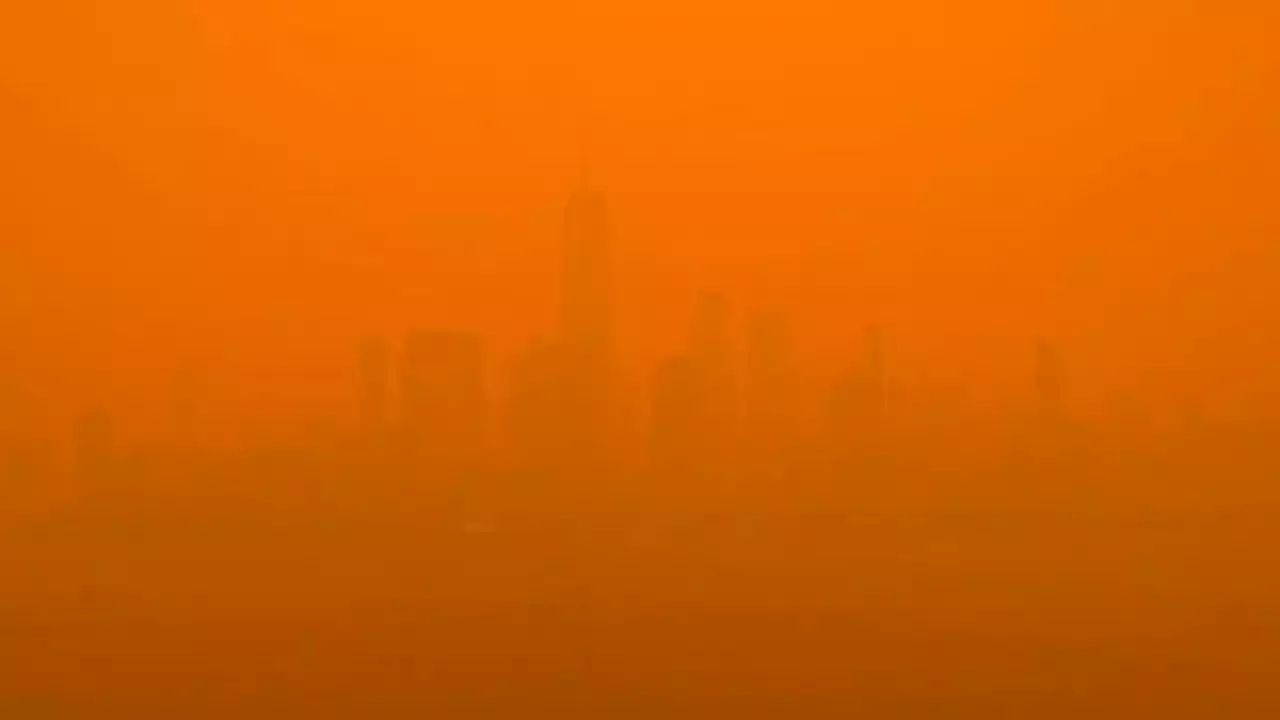 Watch the New York City Skyline Turn Orange in This Wild Time Lapse