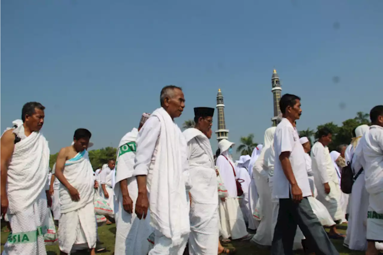 Sebelum Pelunasan Rampung, CJH Tambahan Asal Jombang Tak Bisa Urus Paspor