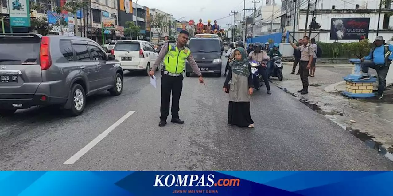 Ngebut di Jalan Licin, Remaja di Pekanbaru Tewas Usai Tabrak Mobil