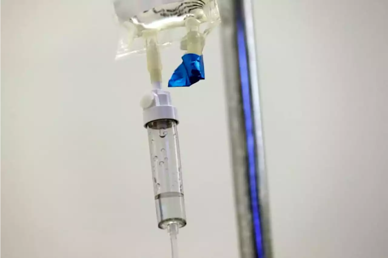 Cancer centers say US chemotherapy shortage is leading to treatment complications