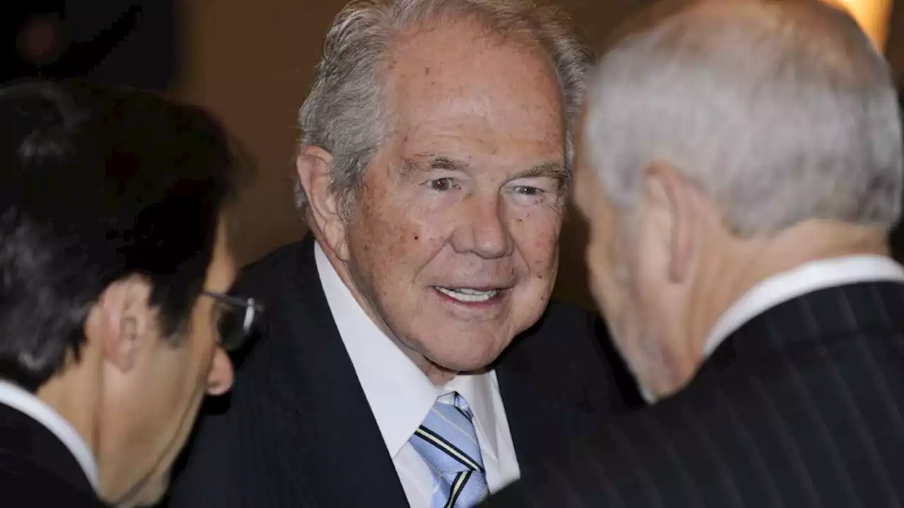 Pat Robertson, broadcaster who helped make religion central to GOP politics, dies at 93