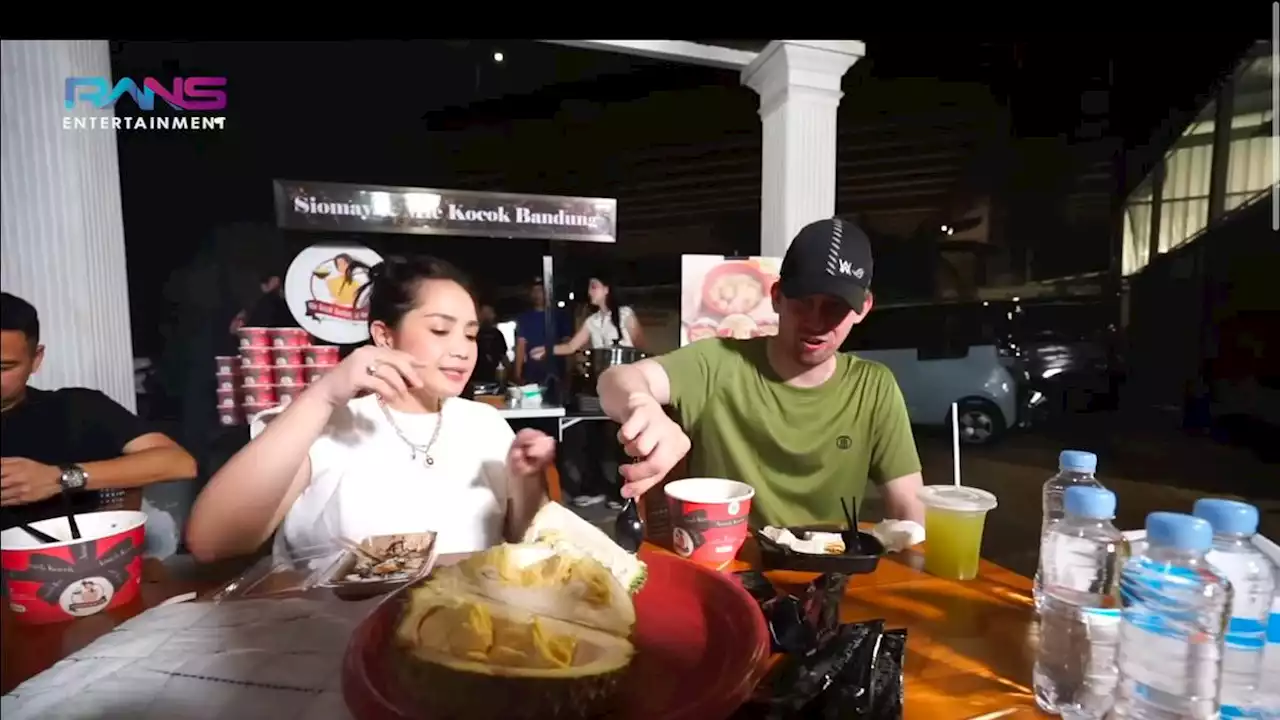 DJ Alan Walker Ditantang Raffi dan Nagita Makan Durian, Kaget dengan Baunya