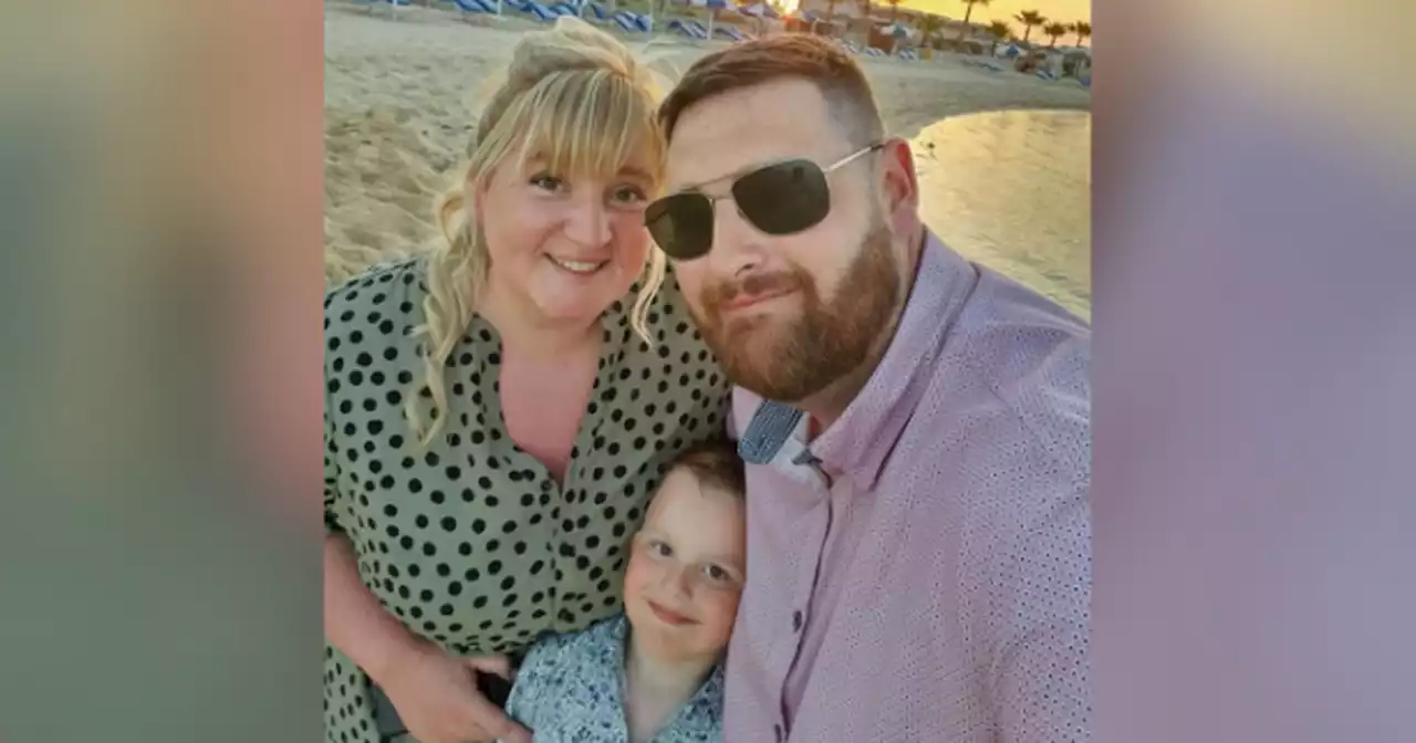 Family's dream holiday 'ruined' after being left without clean clothes for days