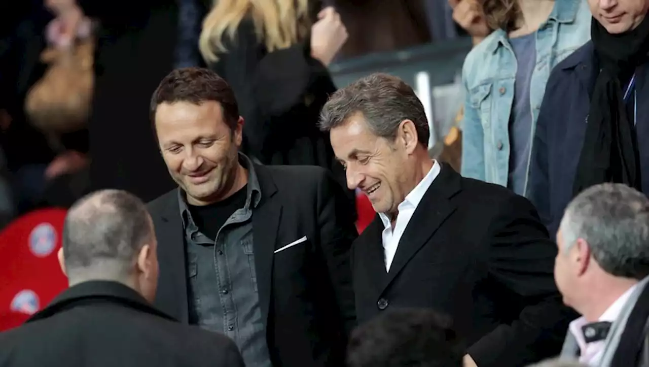 L'animateur Arthur, décoré de la Légion d'honneur, remise par Nicolas Sarkozy ce jeudi