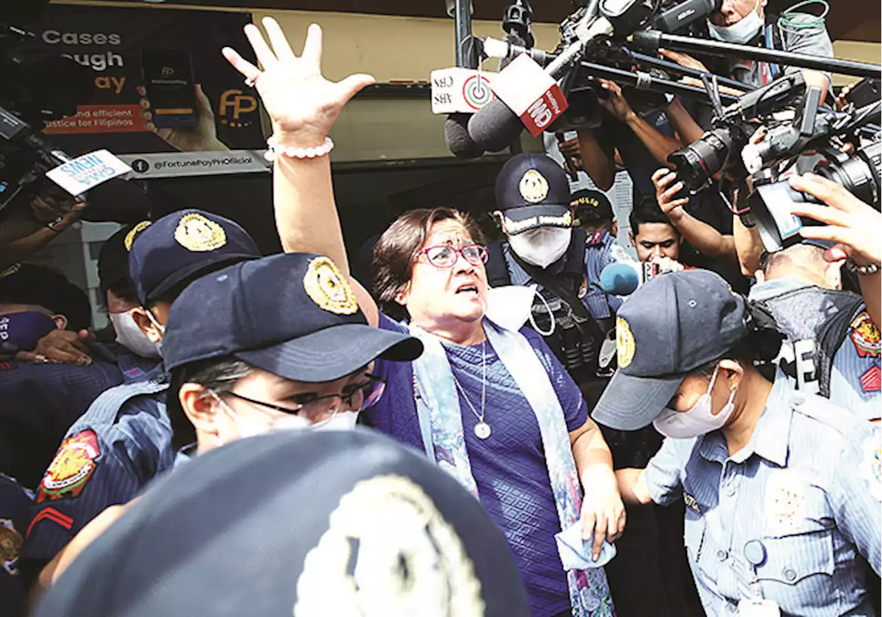 Court denies bail for de Lima on drug trafficking raps