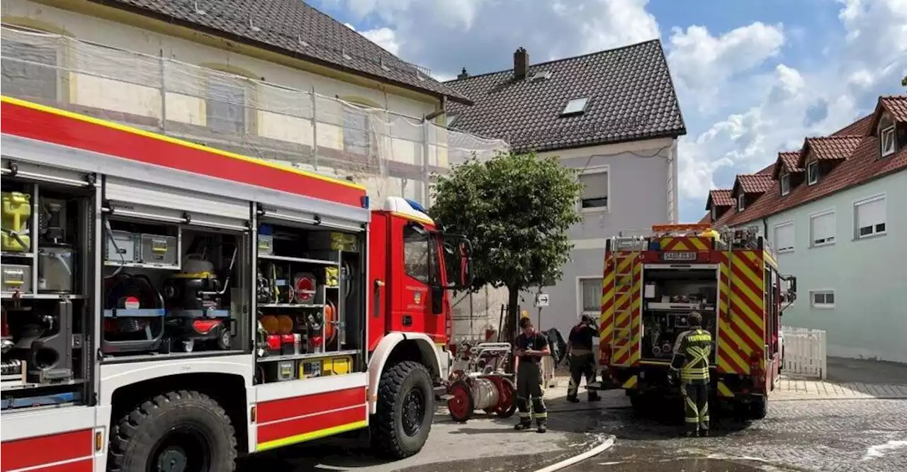 Einsatz an Fronleichnam: Schuppen-Brand in Bruck war kein Problem für die Feuerwehr