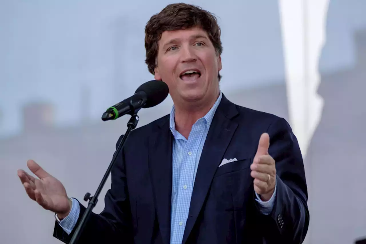 Fox News tells Tucker Carlson he violated his contract with new Twitter show