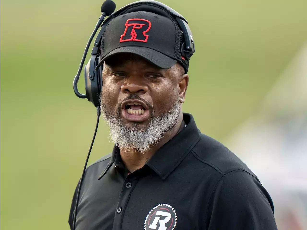 Ottawa Redblacks mix up team dynamic with locker-room shuffle