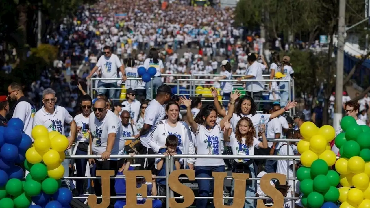 Marcha para Jesus reúne multidão nesta quinta em São Paulo