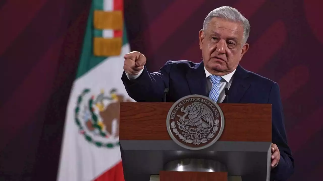 AMLO: el método de la oposición para 2024 será 'consultar con los mandamás' como Claudio X. González