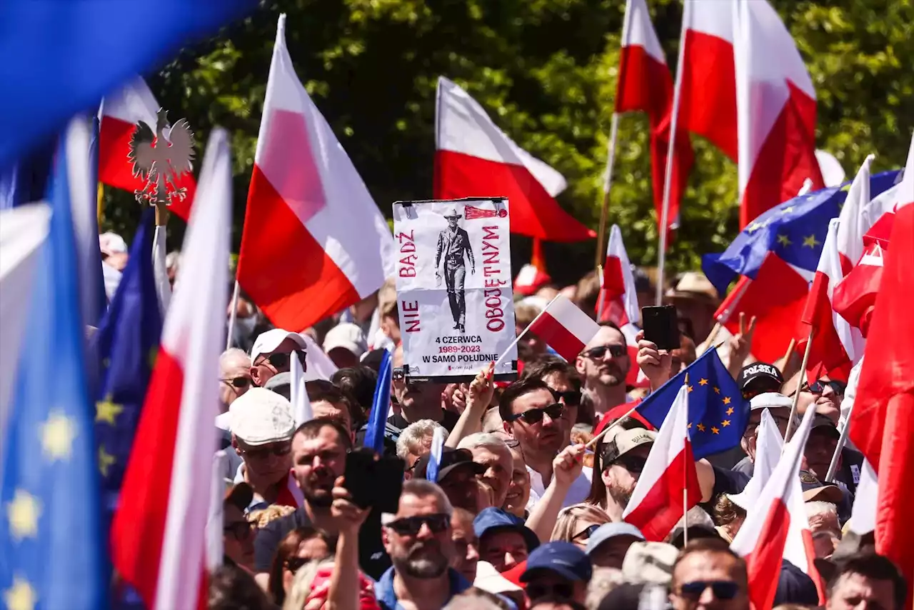 La muerte de una mujer embarazada reabre el debate sobre el aborto en Polonia