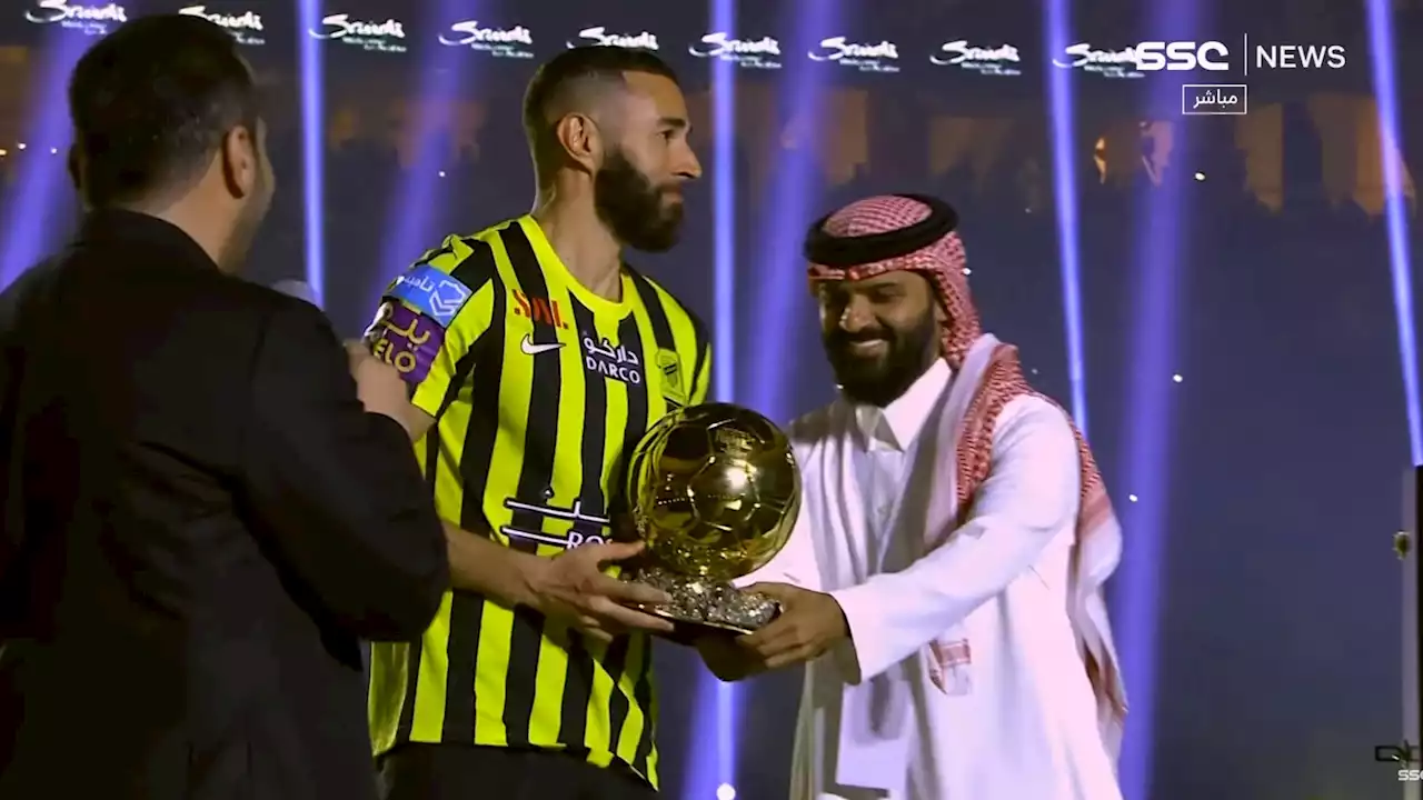 Drones, feu d’artifice et Ballon d’or… les images de la présentation XXL de Benzema à Al-Ittihad