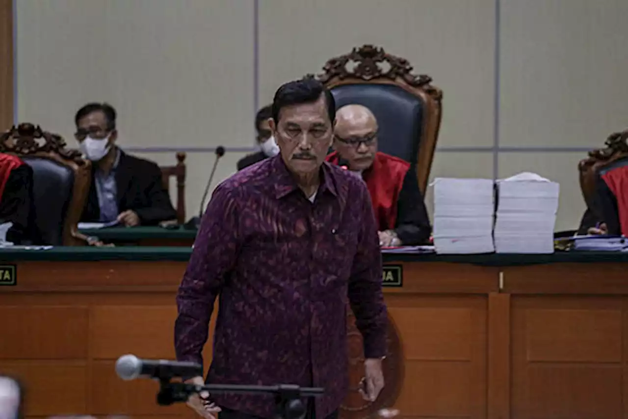 Luhut Beri Kesaksian di Sidang Haris Azhar & Fatia, Kasus Pencemaran Nama Baik