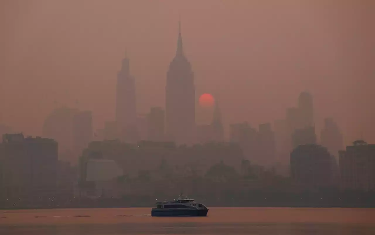 New York’s orange smog shows how the future could look if the planet keeps warming