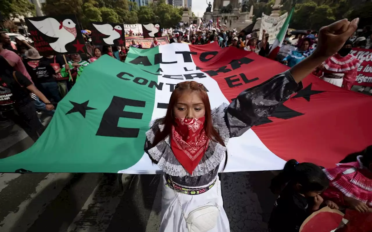 Marchan en CDMX y Chiapas para exigir el cese de ataques contra zapatistas