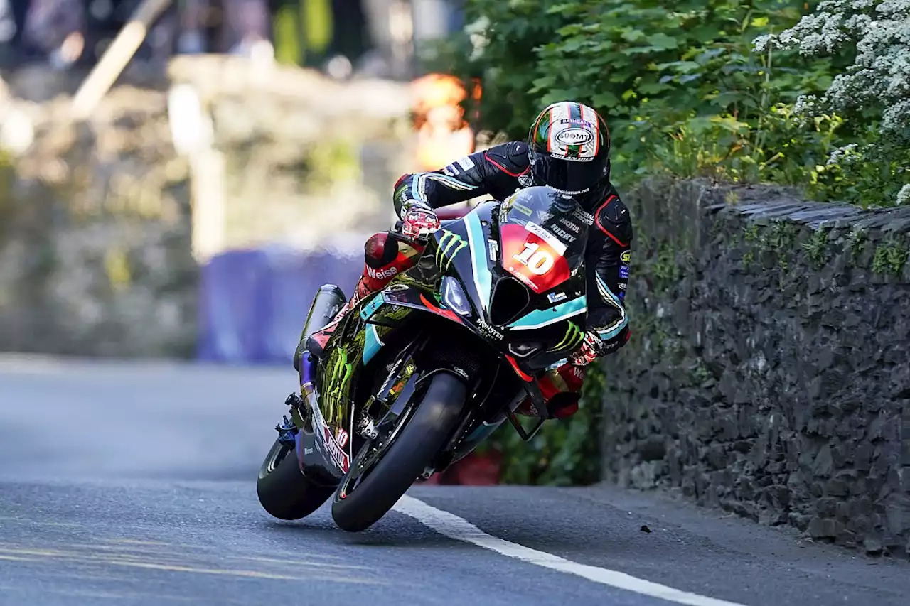 Hickman was “pretty chilled” on record-smashing 136mph Isle of Man TT lap