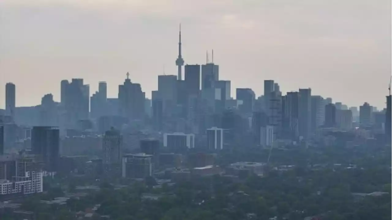 Environment Canada ends special air quality statement for Toronto, but risk still moderate | CBC News