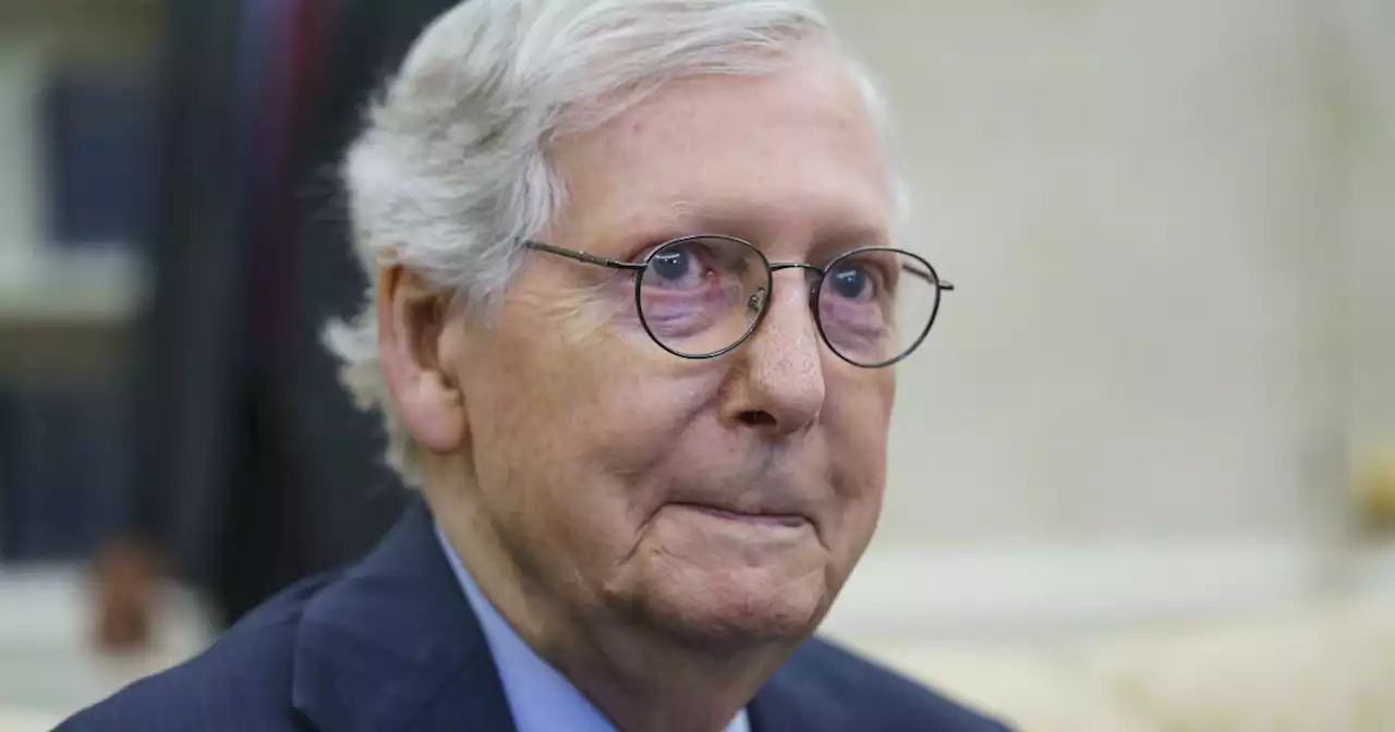 Mitch McConnell, tribute-giver-in-chief to staff he 'loves'