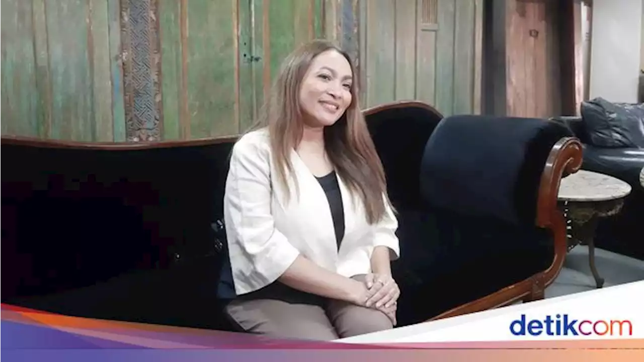 Rieka Roeslan Layangkan Somasi Terbuka, Larang Keras The Groove Bawakan Lagu Ciptaannya