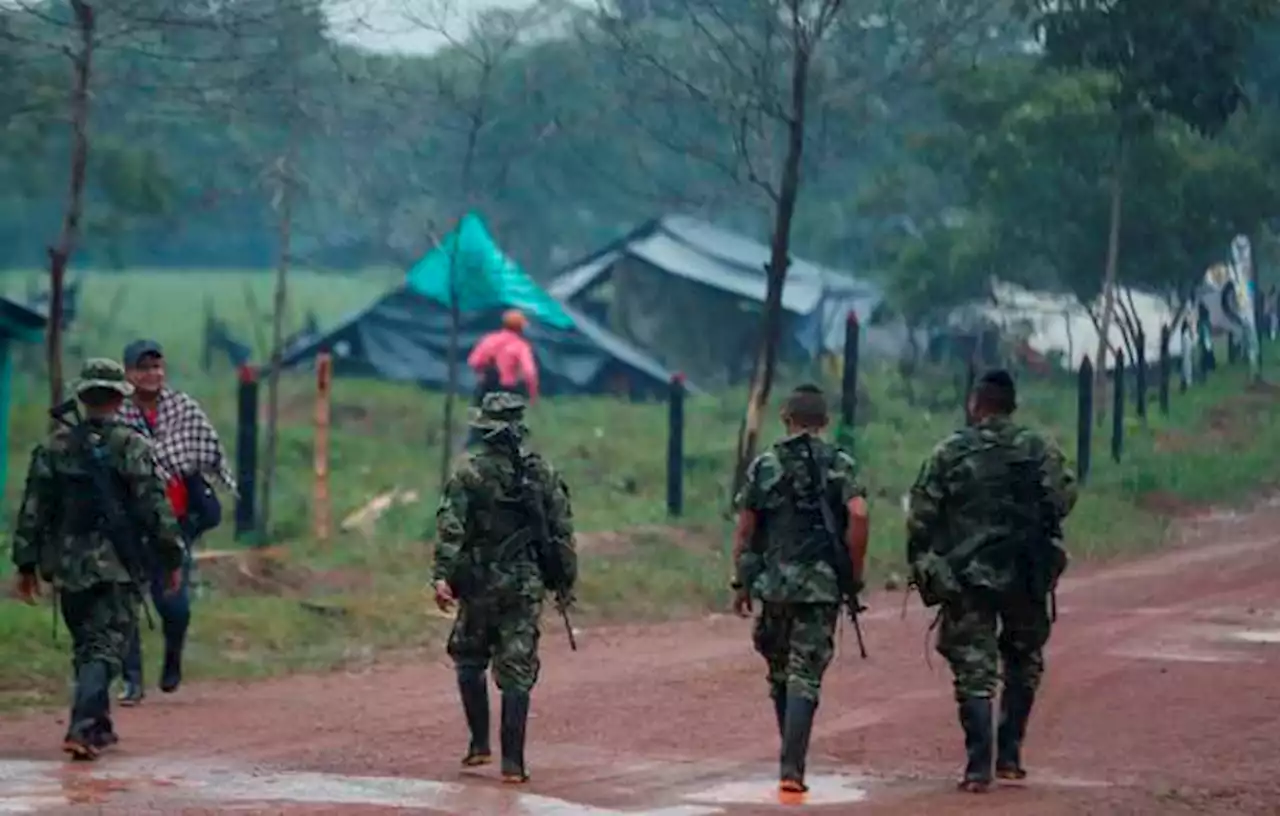 Gobierno reconoce a 6 miembros del Estado Mayor Central como gestores de paz