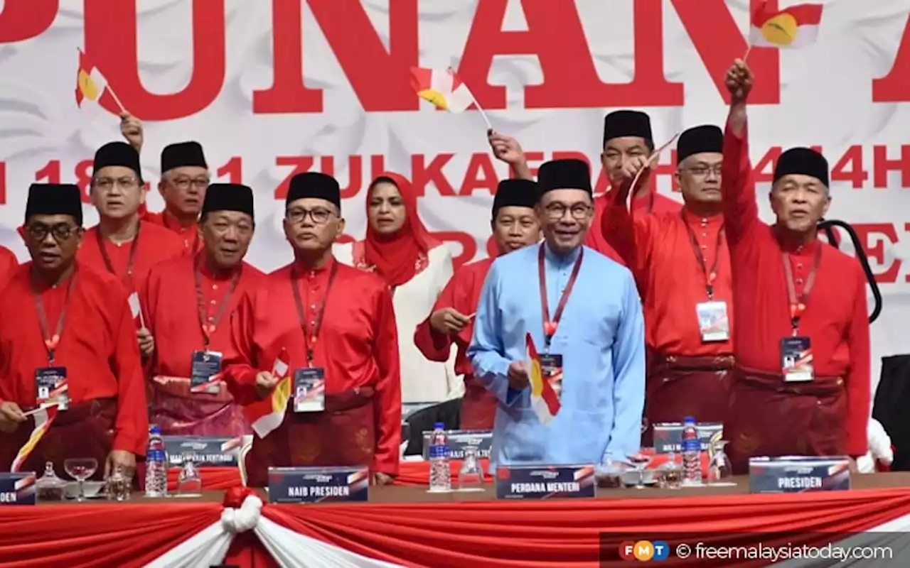 Anwar selesa dalam gelombang ‘merah’