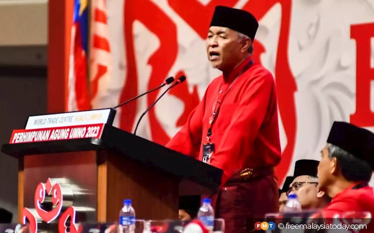 Zahid bidas PAS ‘mengkarung politik’, pertahan kerjasama PH