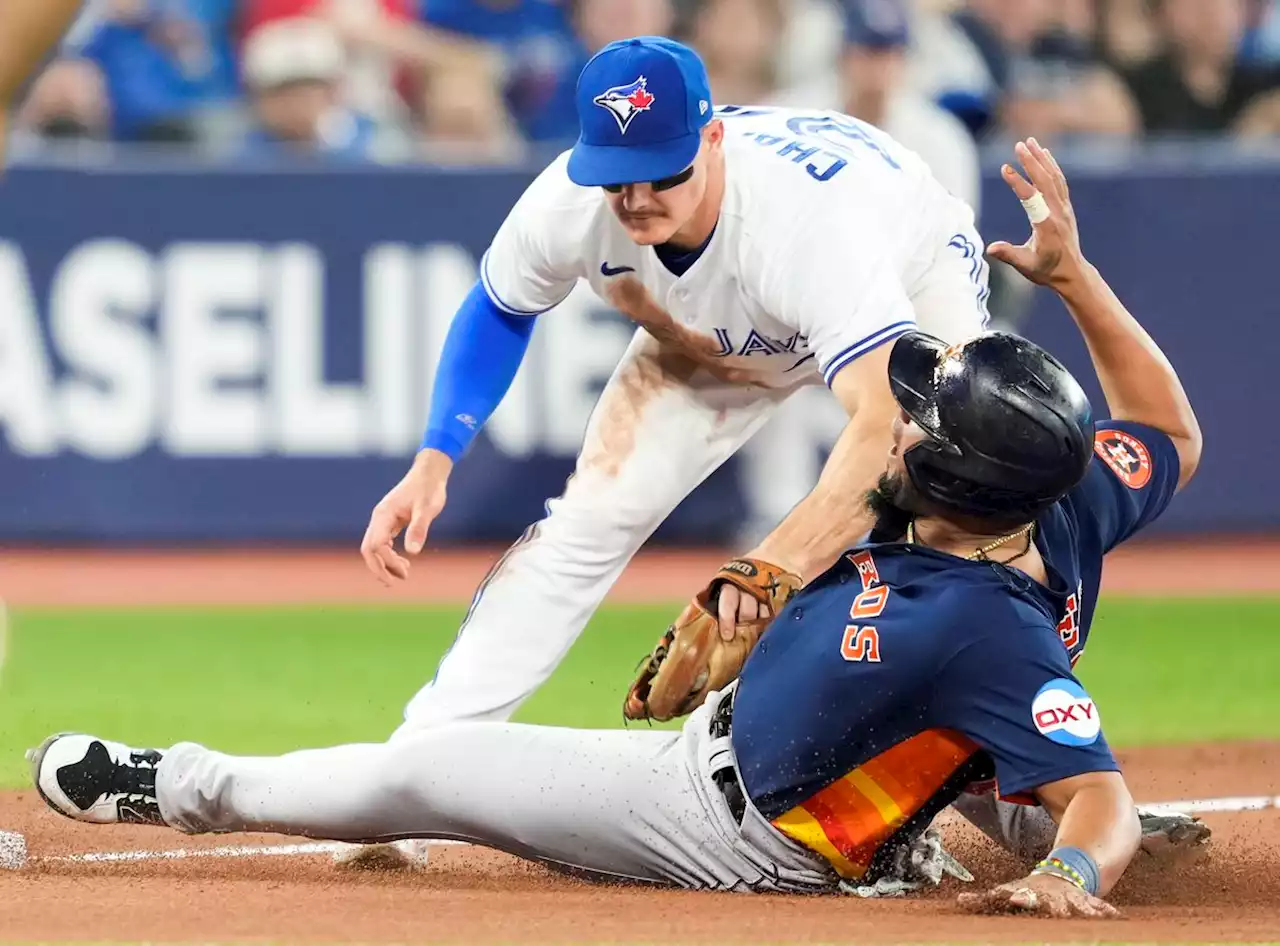 Berrios makes quality start as Blue Jays edge Astros 3-2 for third straight win