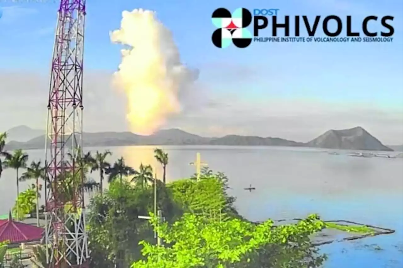 Classes in 2 Batangas towns still suspended due to ‘vog’ from Taal volcano