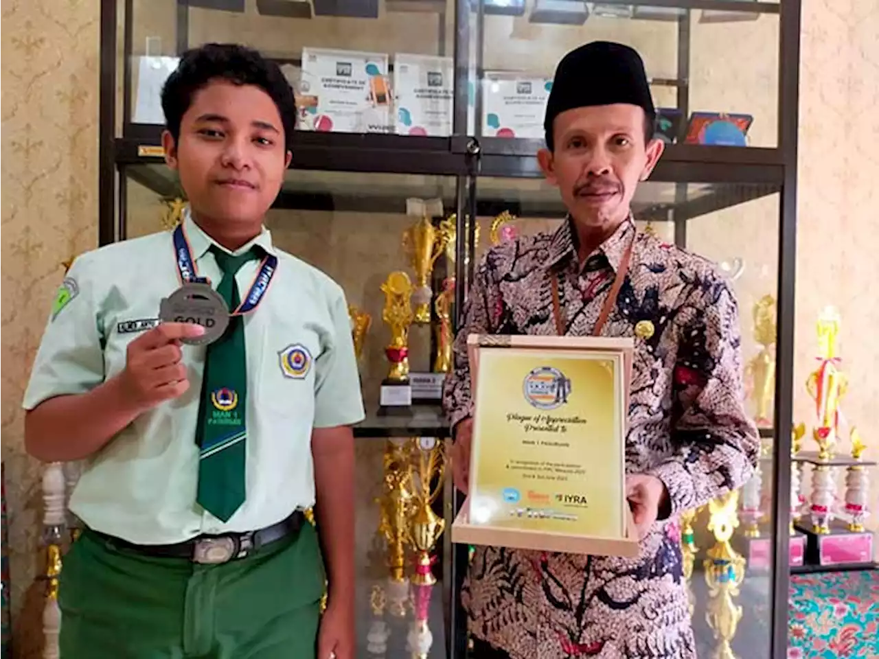 Siswa MAN 1 Pasuruan Juara Robotic Competition 2023 di Malaysia