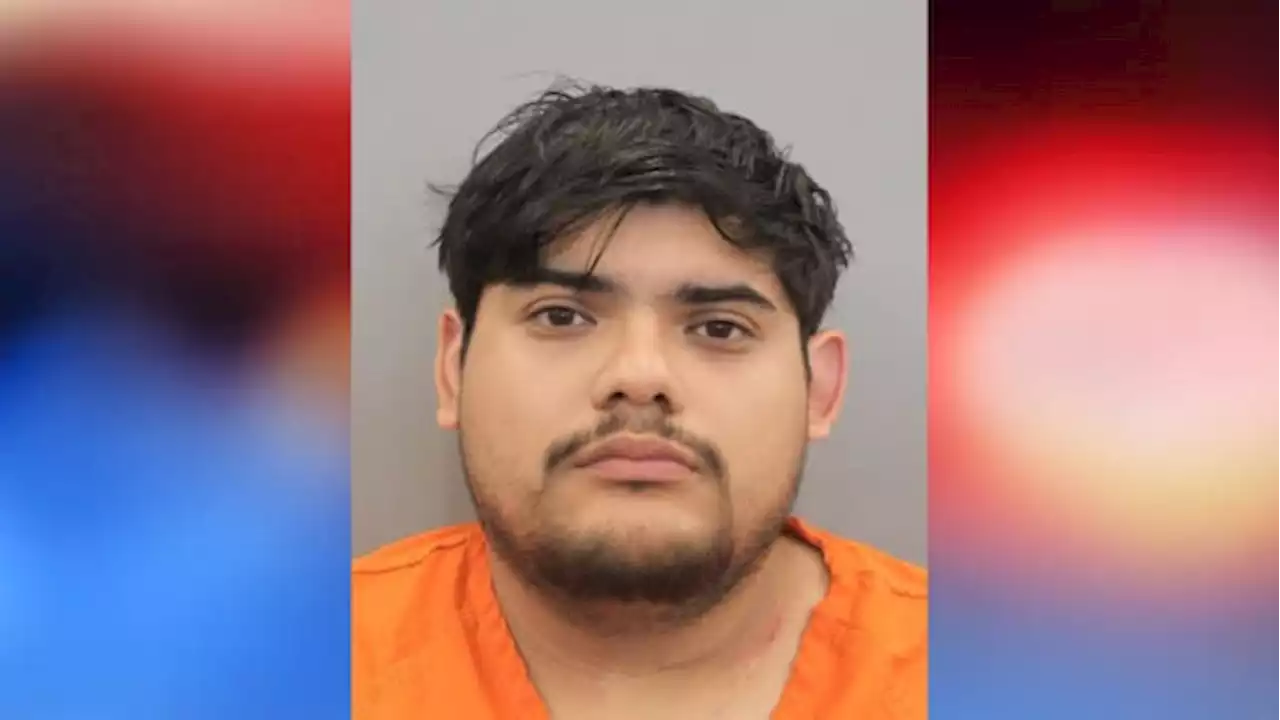 Alleged drunk driver charged after causing major crash that left 2 dead in NE Harris County