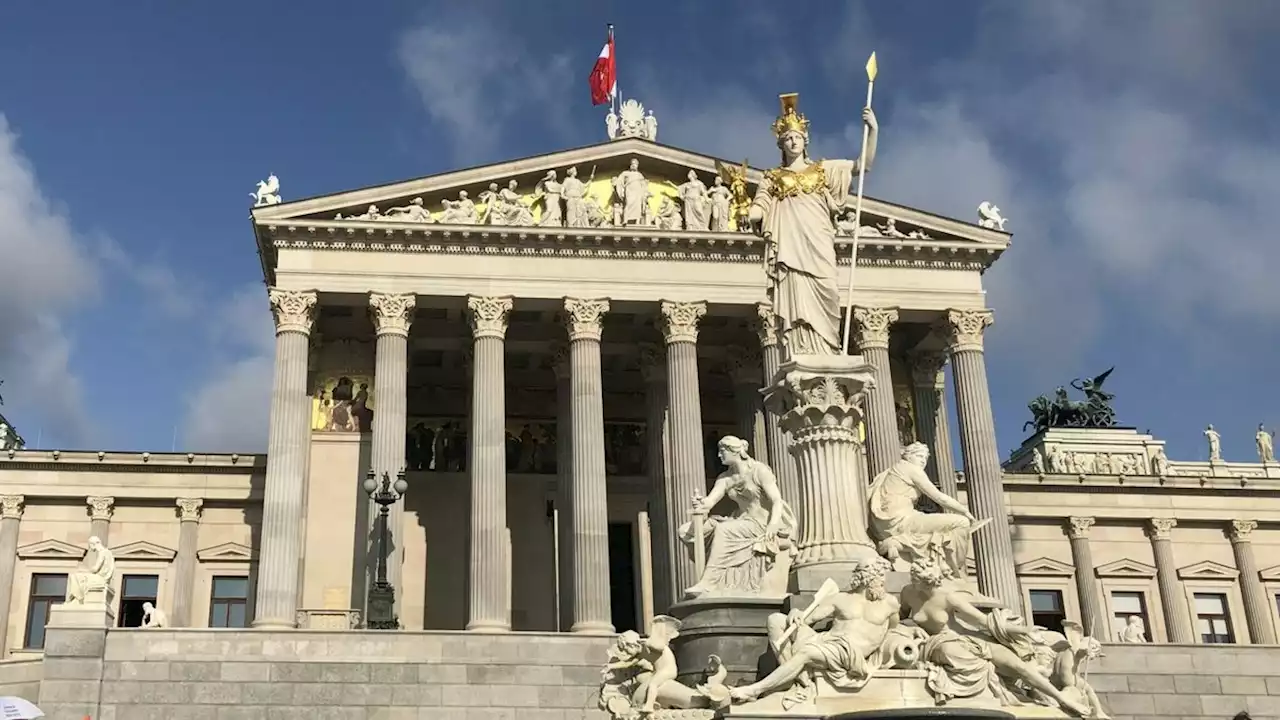 Brandanschlag auf Parlament in Wien!