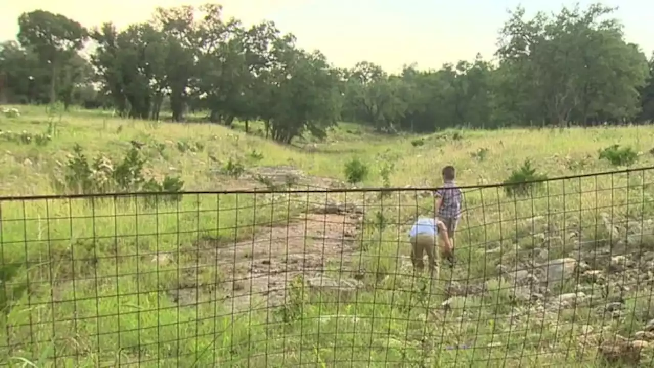 Bulverde residents protest TCEQ permit to dump wastewater into Dry Comal Creek