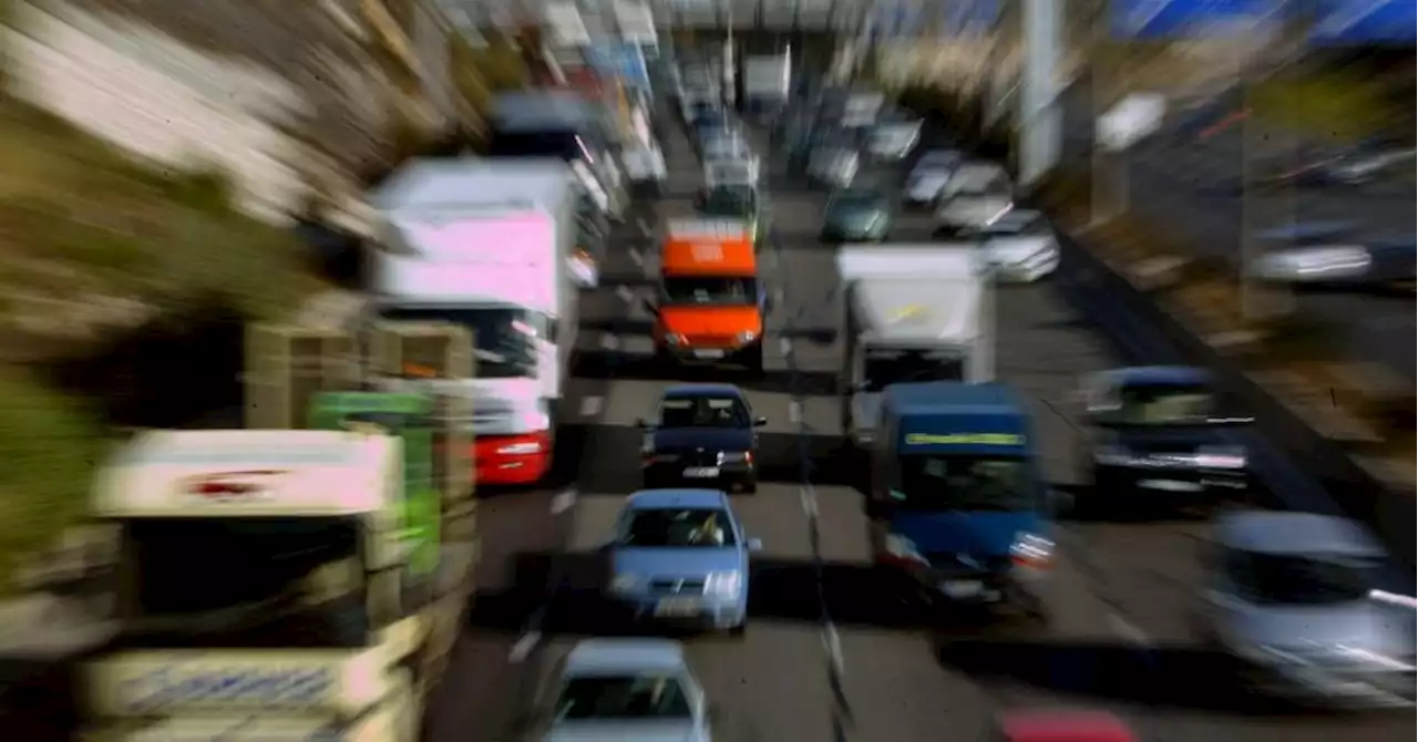 A50 : 10 km de bouchon entre Marseille et Aubagne en raison d'un accident impliquant trois véhicules