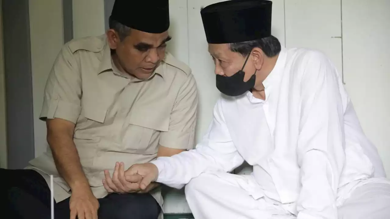 Sekjen Gerindra Akan Sampaikan Pesan Mbah Munif Demak ke Prabowo