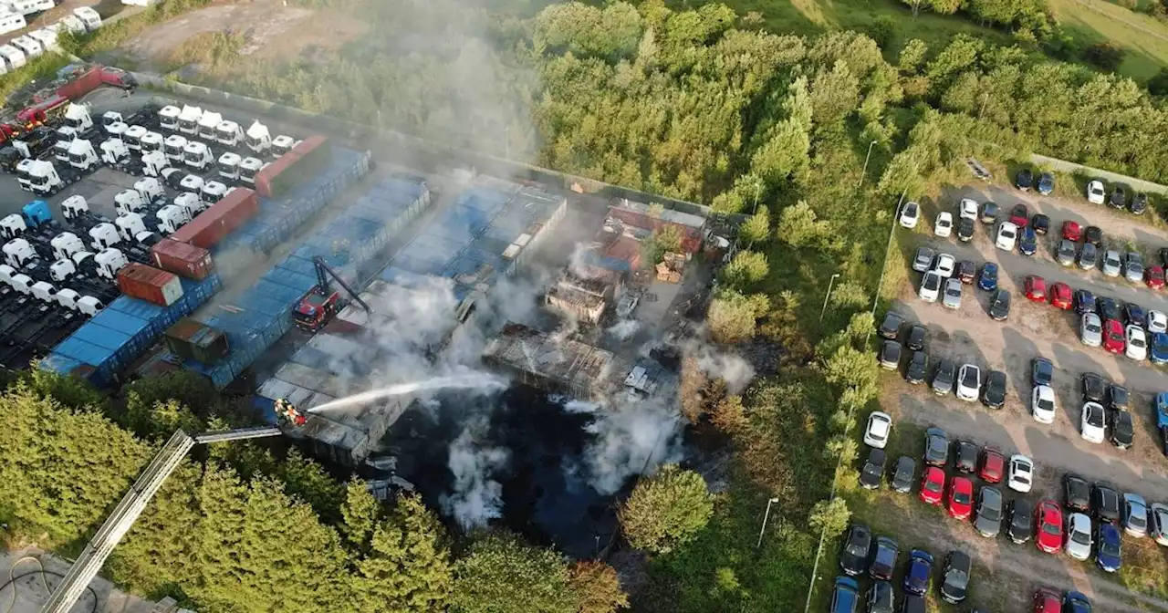 60 firefighters battle huge blaze on Accrington industrial estate - live