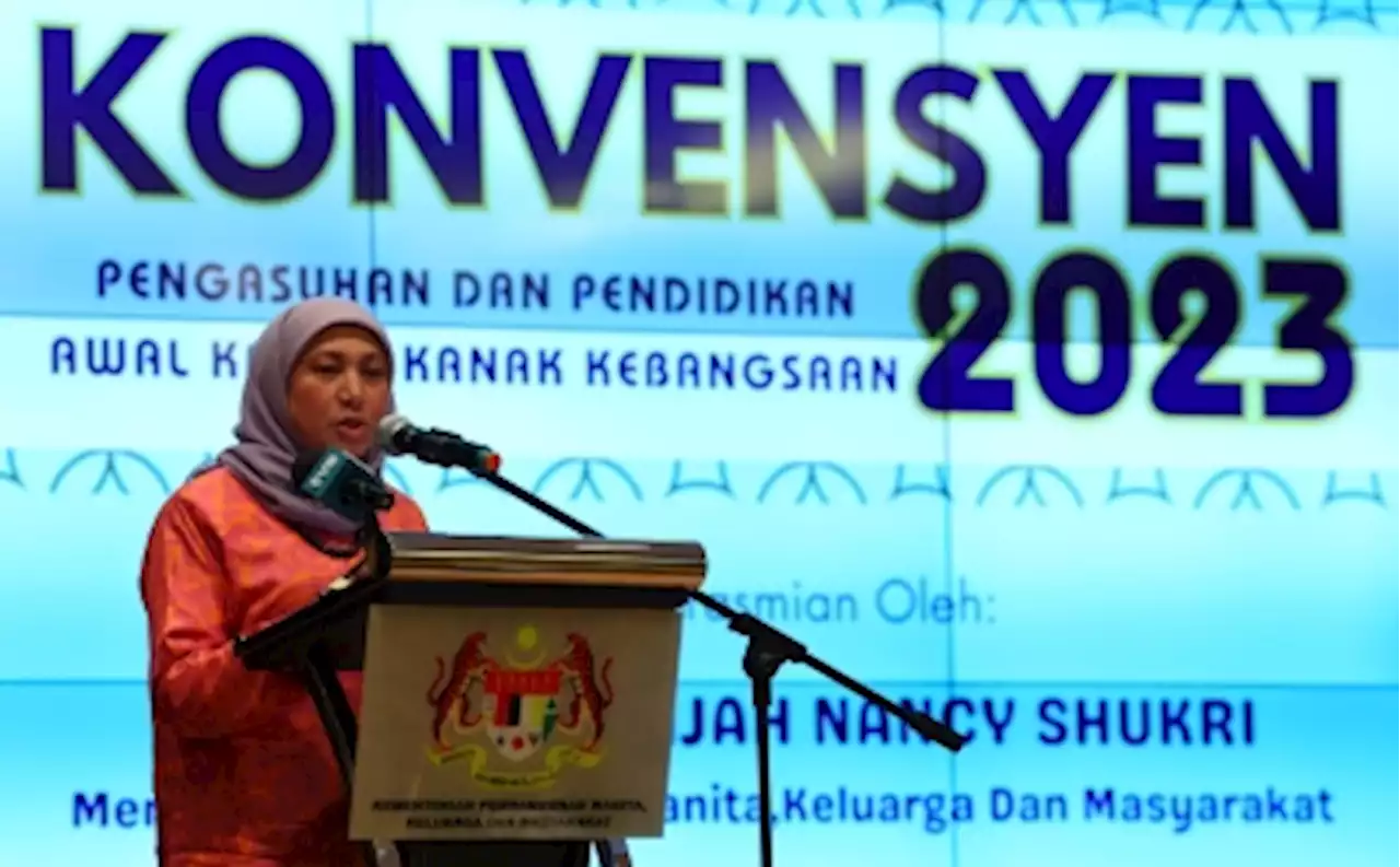 Women Ministry plans to establish database for registered babysitters, says Nancy Shukri