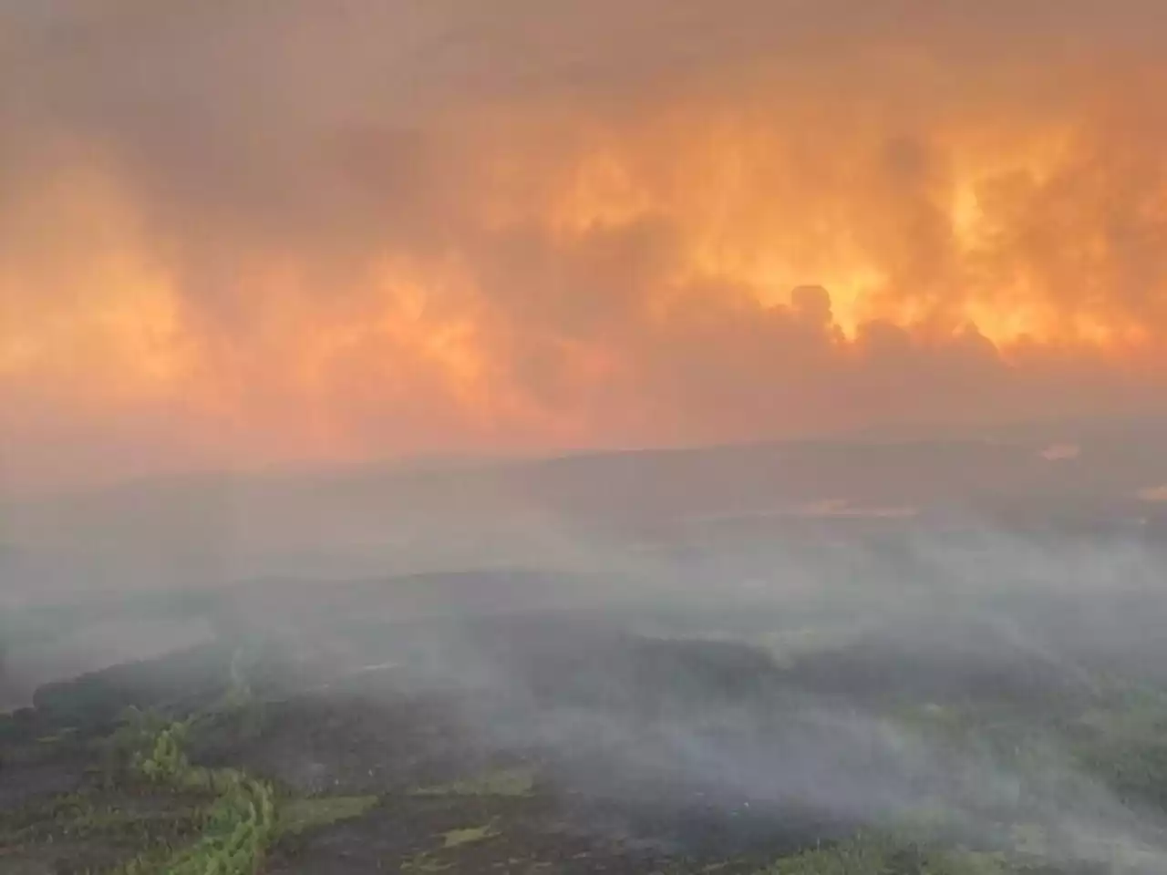 Rainy weather to provide some relief for firefighters in Ontario and Quebec