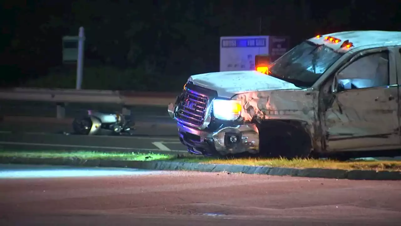 Fatal crash involving motorcycle under investigation in Salem