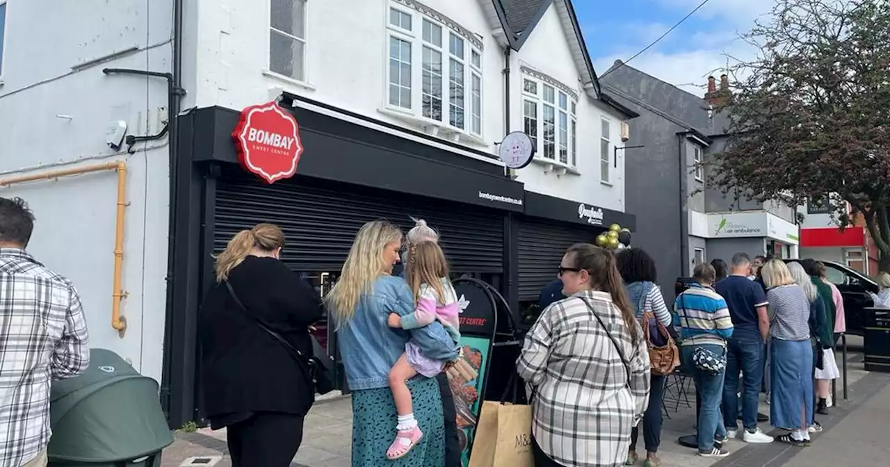 Long queues form on opening day of new high street doughnut shop