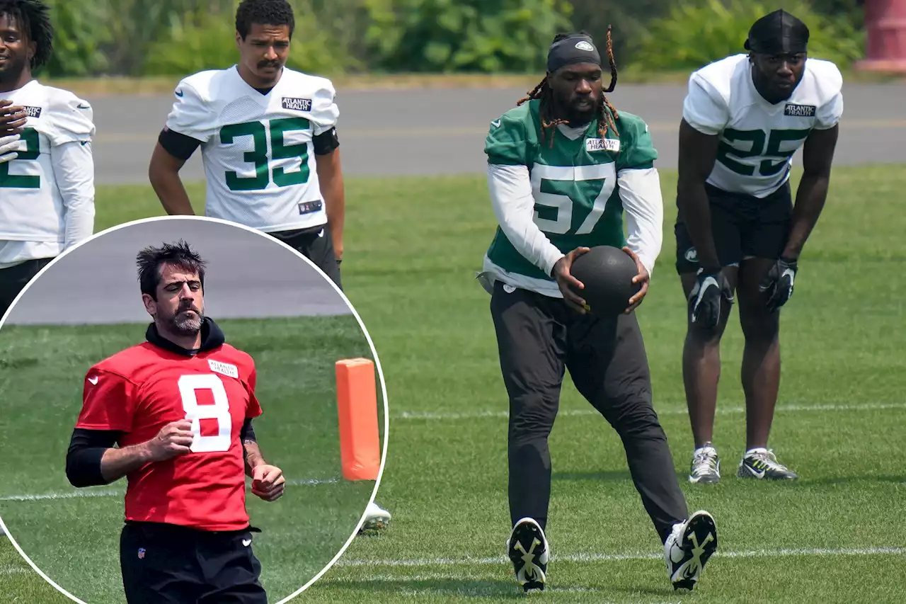 C.J. Mosley embracing big Jets expectations that come with Aaron Rodgers