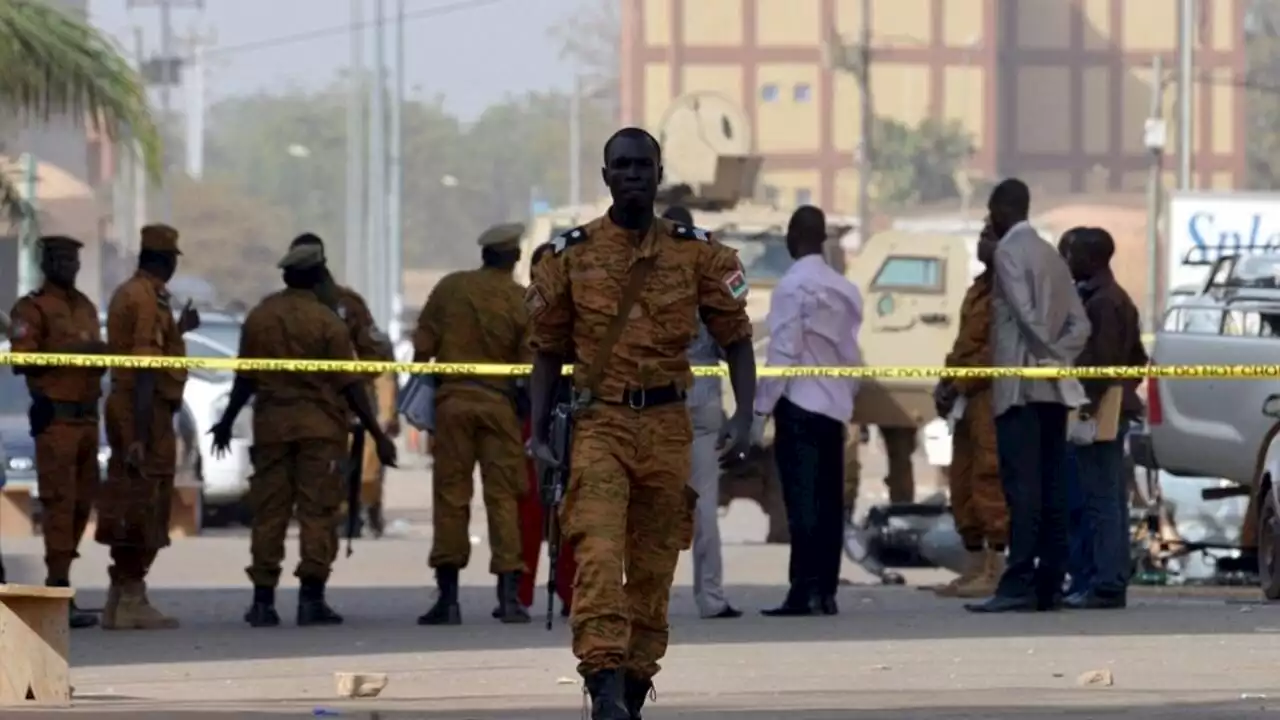 Burkina: le gouvernement offre des primes pour des informations concernant des chefs jihadistes