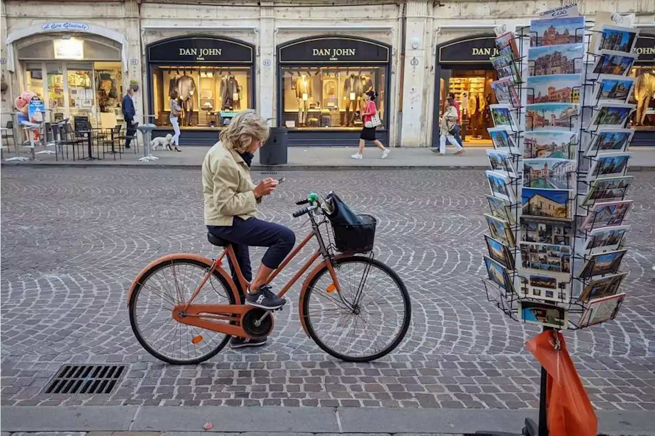 Italy’s Deputy PM Salvini backpedals on draconian laws for cyclists – “It’s just for scooters”