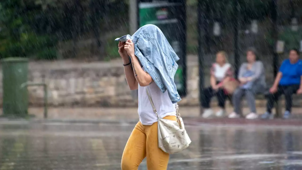 Tiempo hoy: La borrasca Óscar sigue dejando lluvia en el norte