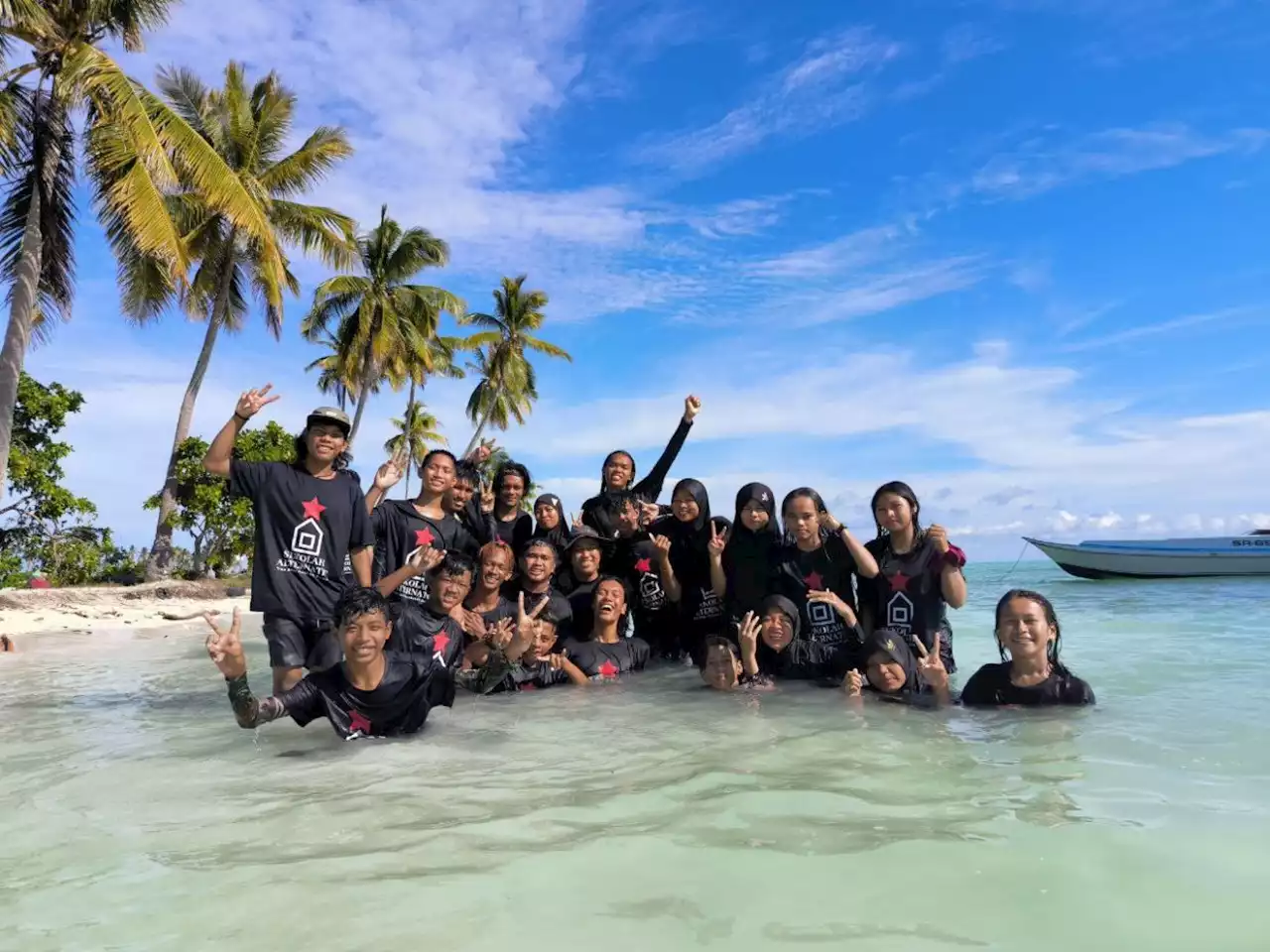 Semporna’s marginalised youth learn value of marine conservation