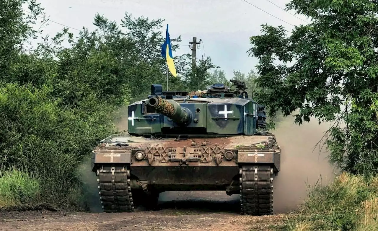 First sight of Western tanks in battle as Ukraine counteroffensive begins