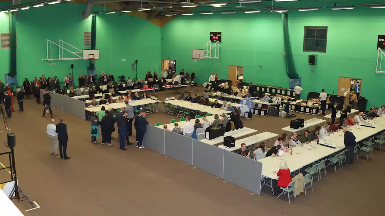 Election drama in North Lincolnshire: 864 postal votes missed