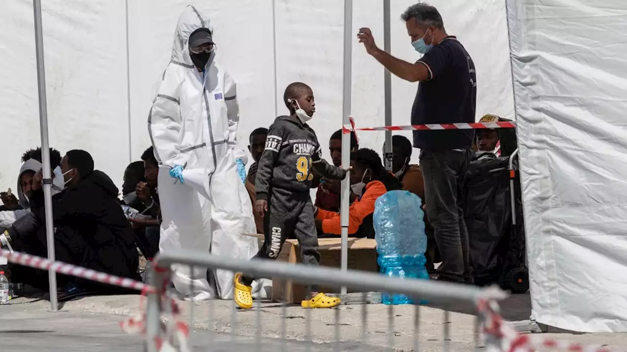 Migranti, che cosa prevede il nuovo accordo raggiunto dai Paesi europei